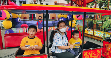 Playtime with Kuya Harvey and Liam on Araneta Fiesta Park | Araneta City’s newest outdoor fun park