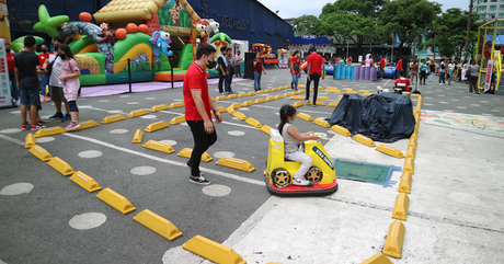 Playtime with Kuya Harvey and Liam on Araneta Fiesta Park | Araneta City’s newest outdoor fun park