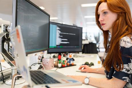 How to Become a Software Developer Woman Coding