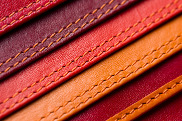 10 Leather Accessories that give you a classic look