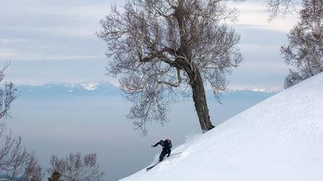 Famous Places for Skiing in Kashmir