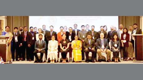 Participants at the Thematic Area Working Groups (TAWGs) of the Colombo Process (CP), a Regional Consultative Process on the management of overseas employment and contractual labor for countries of origin in Asia hedl in Bangkok recently.