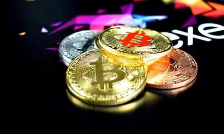 The BTC Loophole – An Automatic Trading Platform for Bitcoin and Cryptocurrency