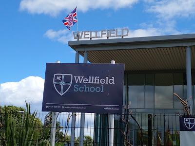 ✔831 Wellfield Community School