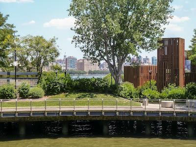 A trip through Hoboken greenery