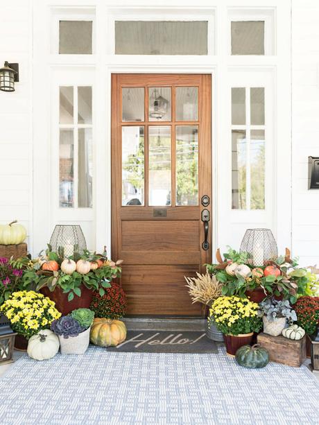 outdoor fall patio decor