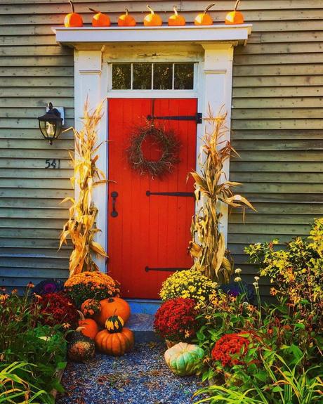 easy outdoor fall decor