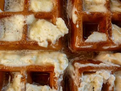 Ramble: Waffles and AI [the physical world, algorithms, memory]