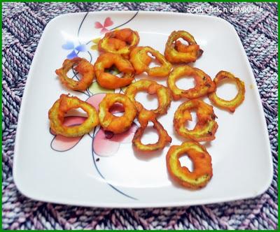 Pudalangai bajji(Snakeguard fritters)