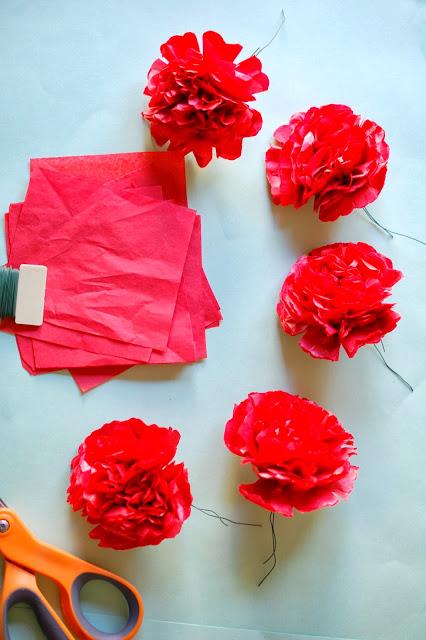 Paper Flower Wreath Tutorial