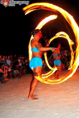 The Hot Entertainment with “Boracay Phoenix Fire Dancers”