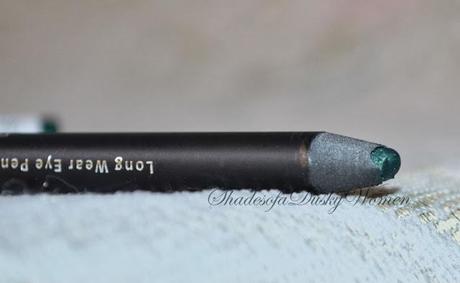 'Forest Green' Long Wear Eye Pencil from Faces : Review & Swatch