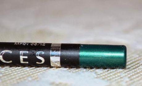 'Forest Green' Long Wear Eye Pencil from Faces : Review & Swatch