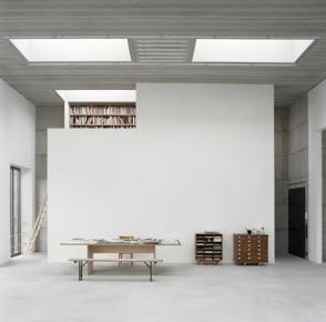 Offices and a studio in a renovated military uniform factory by Sauerbruch hutton