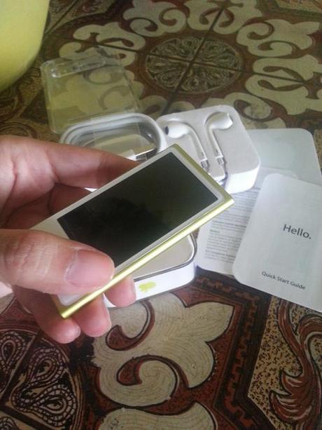 Unboxing : 16GB 7th generation Ipod Nano