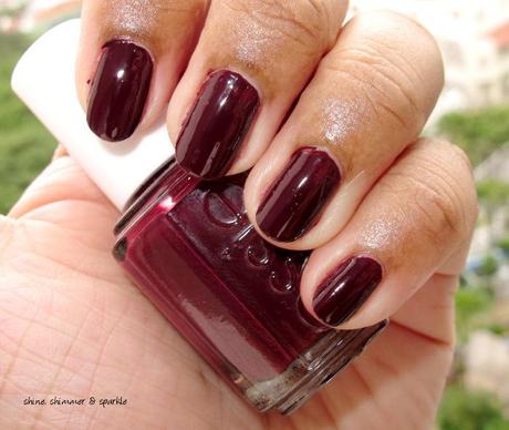 essie-shearling-darling-swatch-2