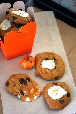 Vegan Pumpkin S'mores Cookies