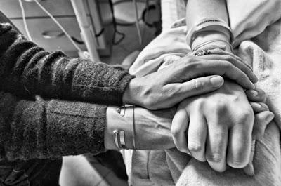 A Struggle with Cancer through the Lens of Angelo Merendino