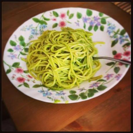 What we made today #spaghetti with homemade #pesto #nomnomnom #foodporn #food