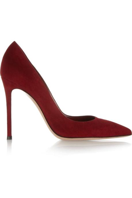 GIANVITO ROSSI Suede pumps €430