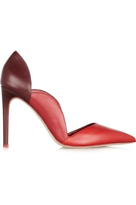 VALENTINO Scalloped leather pumps €540