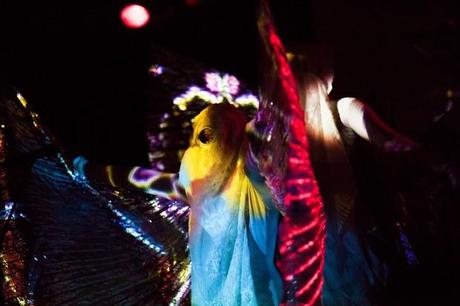 IMG 0522 620x413 OF MONTREAL GAVE PSYCHEDELIC PERFORMANCE AT NEUMOS [PHOTOS]