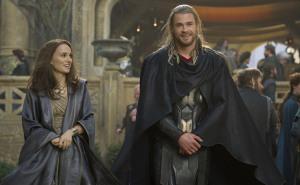 thor-the-dark-world-chris-hemsworth-thor-natalie-portman-jane-foster-600-01