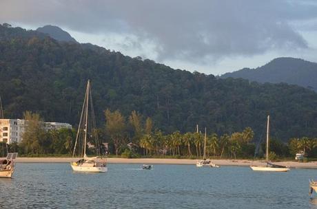 telaga beach days