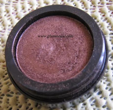 a picture of lorac eye shadow in garnet