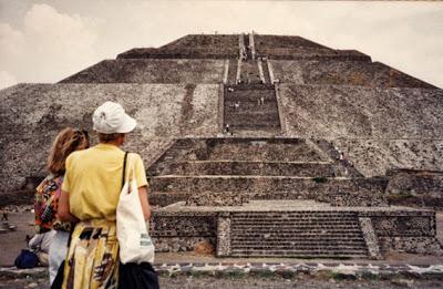 MEXICO'S ANCIENT CITY OF TEOTIHUACAN