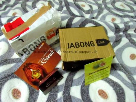 A Little Pampering with Jabong.com- A Review