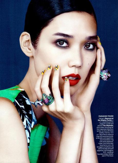 Vogue US December 2013 : Bling Rings Vogue US December 2013 : Bling Rings