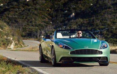 Aston-Martin-Vanquish-Volante-3