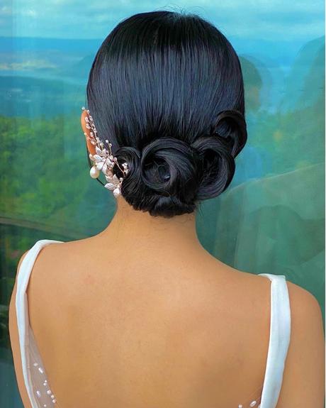asian wedding hairstyles smooth updo atenikks