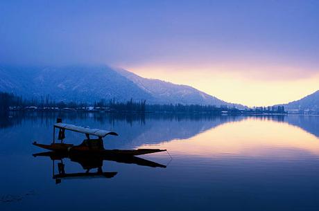 best time to visit dal lake