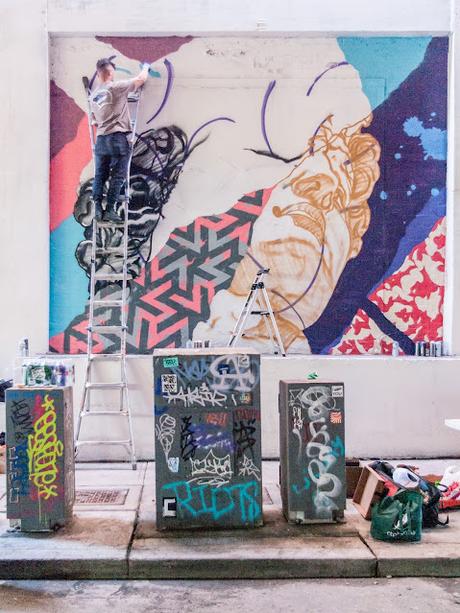 Entheogenic Walls in Process