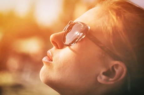 6 Ways to Protect Yourself from Harmful UV Rays