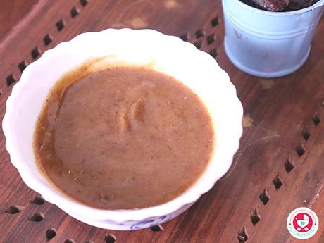 Check this out moms!  Interesting recipe of Dates Puree for 6+ Months Babies [Iron Rich Healthy Natural Sweetener for Baby Food]!