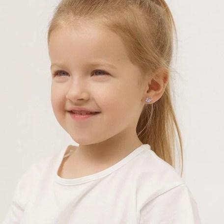 Types of Teen Earrings to Wear in College: A Guide for Student Style Types of Teen Earrings to Wear in College: A Guide for Student Style