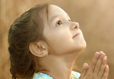 Types of Teen Earrings to Wear in College: A Guide for Student Style Types of Teen Earrings to Wear in College: A Guide for Student Style