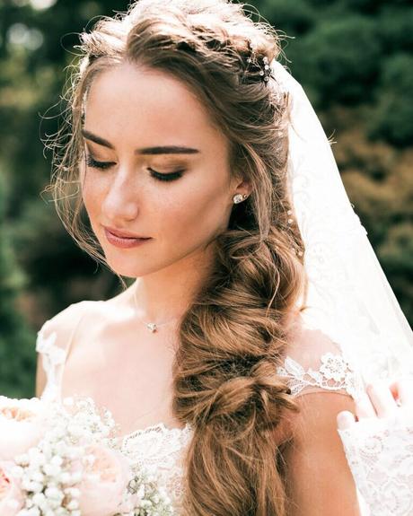 bridal hairpiece side braid with veil samoylenko_makeup
