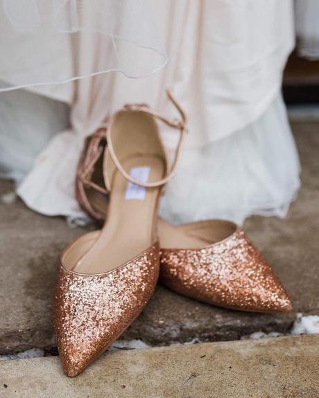 Gold Shoes For Wedding: 18 Dazzling Ideas + Faqs flats gold shoes for wedding sparkle comfortable shop kaileep