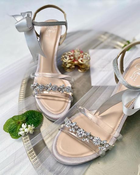 clear wedding shoes low heels