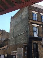 The Parson's Green ghostsign – let's go to the Palace!