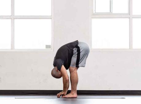 Beginner Yoga Poses - Standing Forward Fold