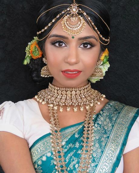indian bridal makeup simple eyes coral lips theparismakeup