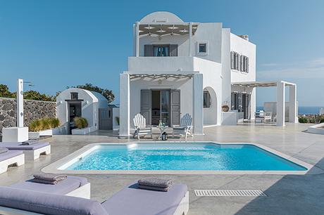 hemera-holiday-santorini-must-visit-honeymoon-destination_01