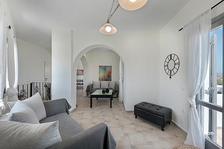 hemera-holiday-santorini-must-visit-honeymoon-destination_11x