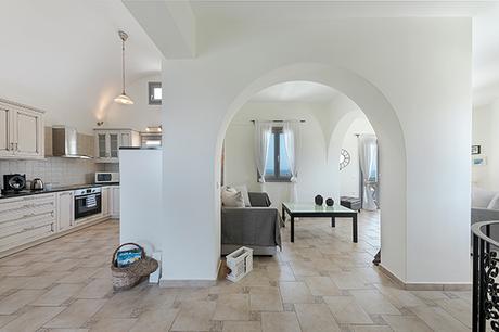 hemera-holiday-santorini-must-visit-honeymoon-destination_11