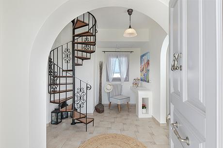 hemera-holiday-santorini-must-visit-honeymoon-destination_07